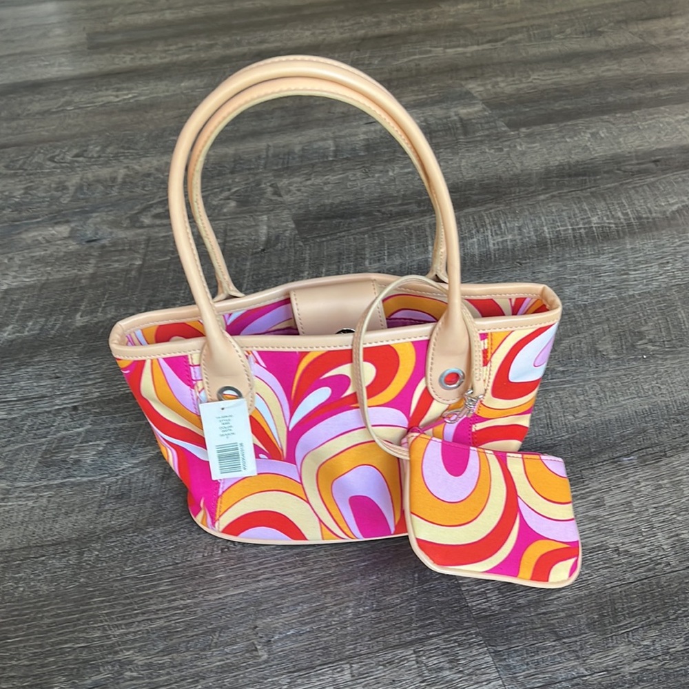 NWT Amanda Smith Pink, Orange and Red Mini Purse
